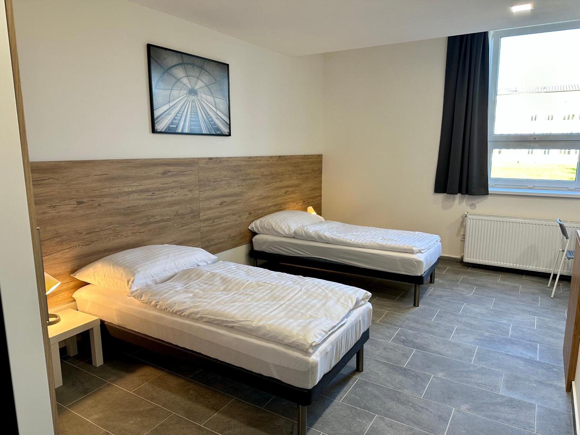 Hangar Aparthotel
